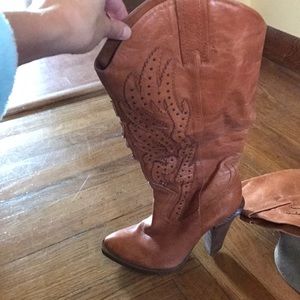 Jessica Simpson cowboy boots